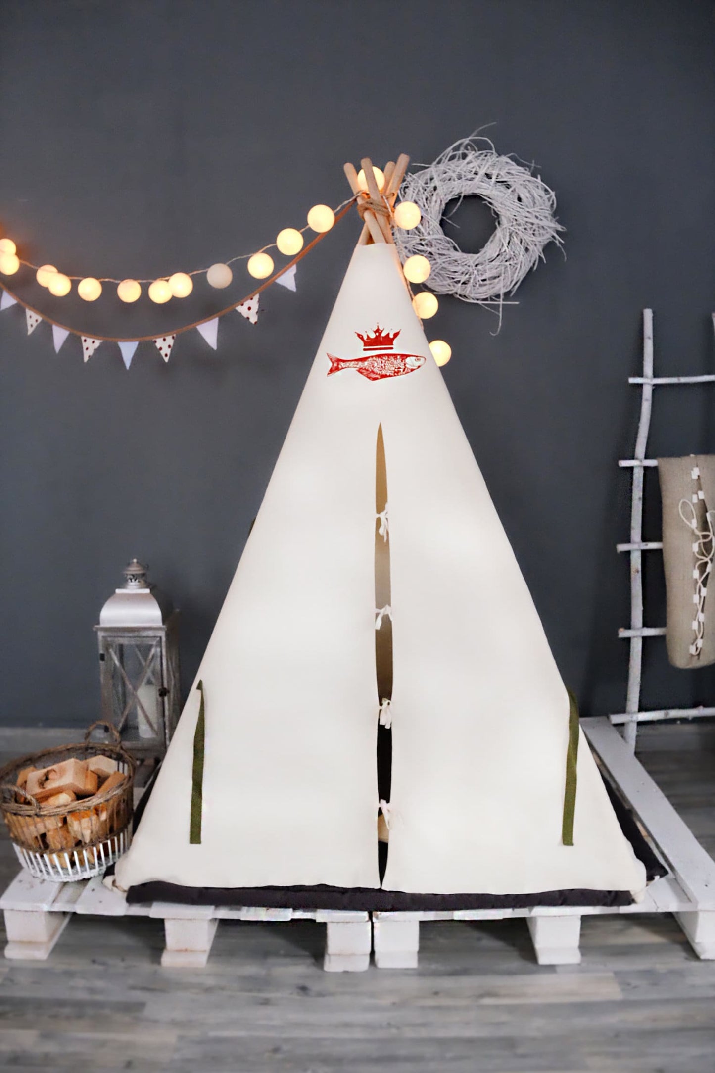 Small Rust Fish Tipi,  Hand print fish, Tipi for kids, Tipi with poles, Soft play mat, tipi 4 poles,  teepee for boy, teepee for, gift kids