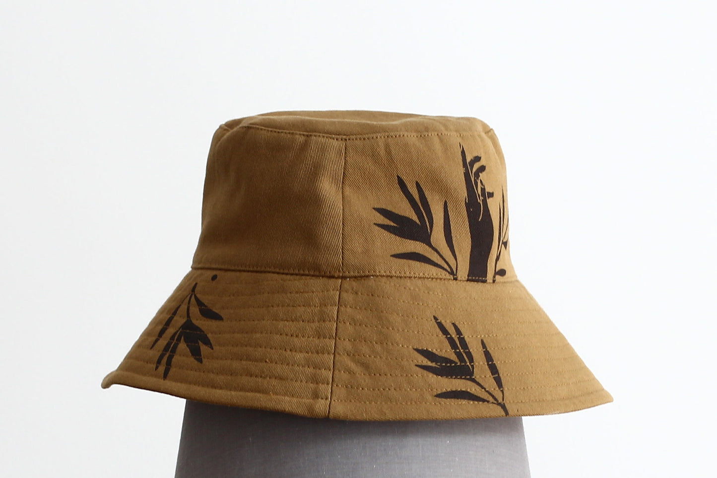 Regular brim insulated liner hand printed cotton bucket hat - Herb