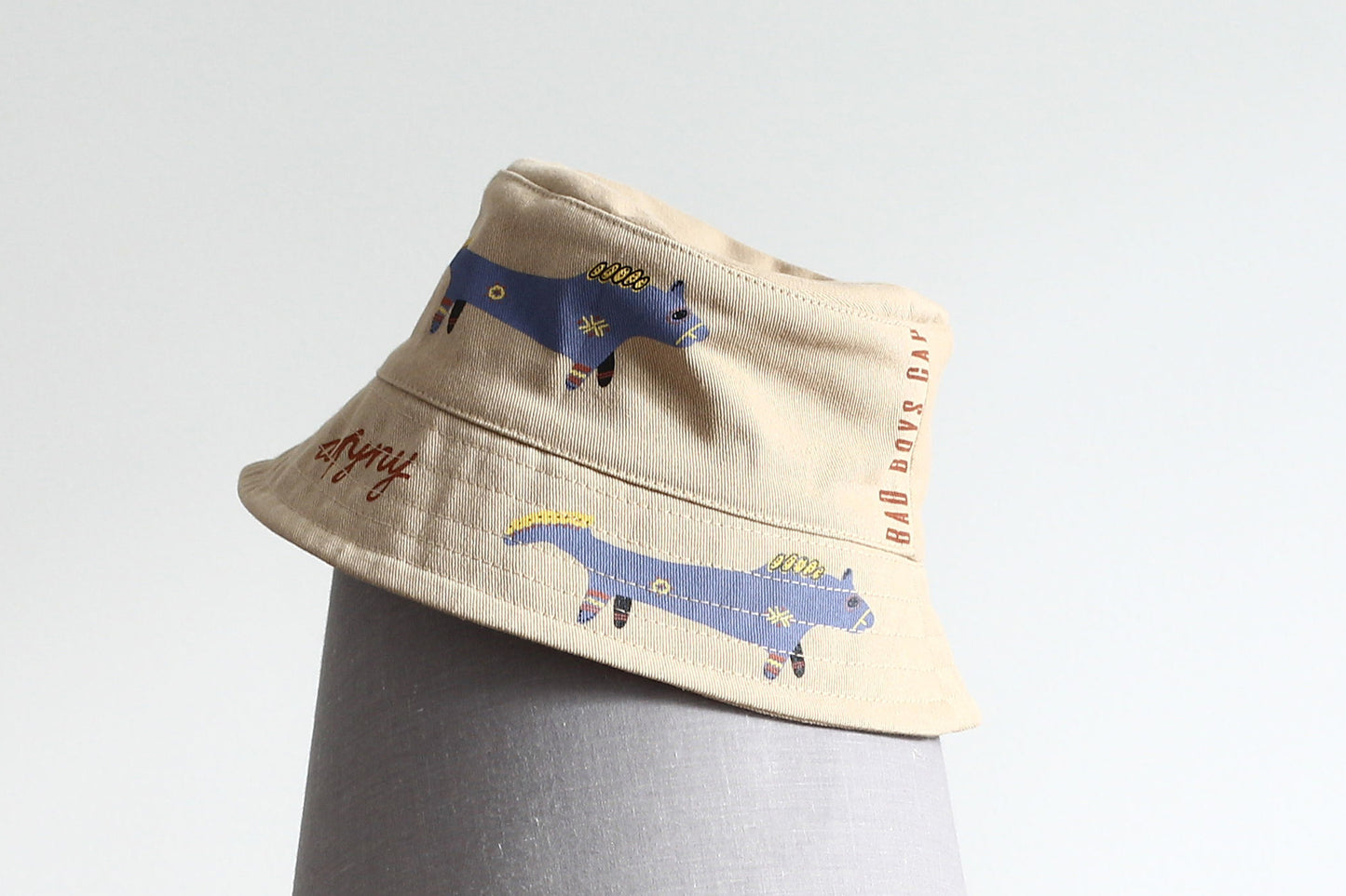 Short brim hand printed cotton bucket hat - The Little Humpbacked Horse Afyny