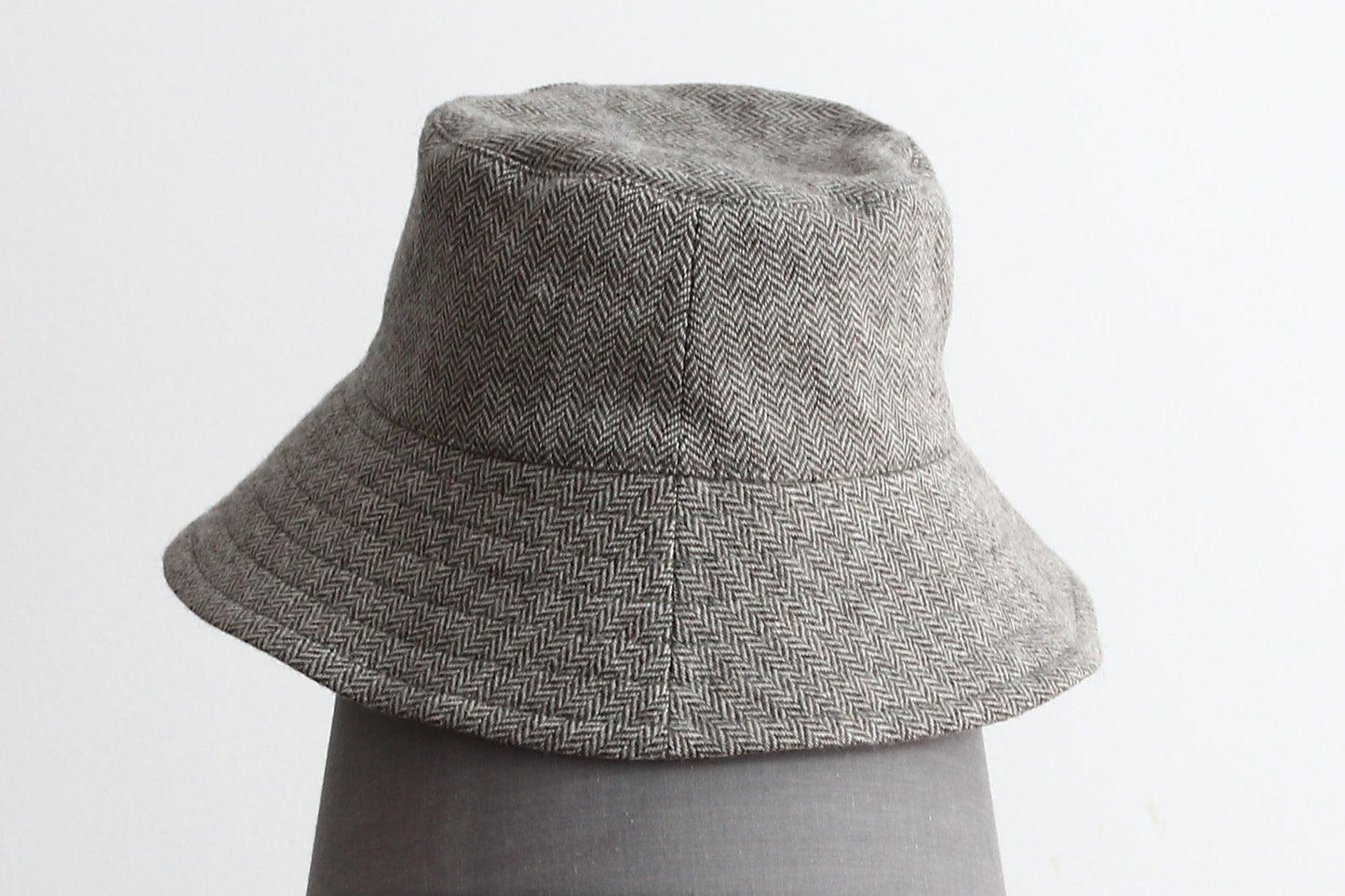 Regular brim liner Brown herringbone wool bucket hat