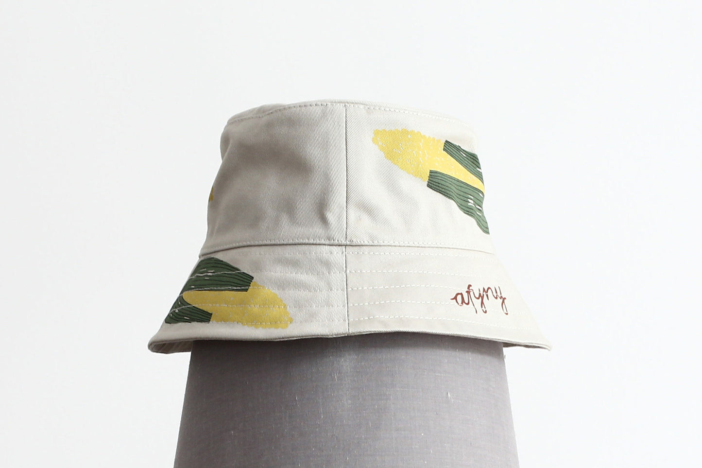 Short brim hand printed cotton bucket hat - Corn Afyny